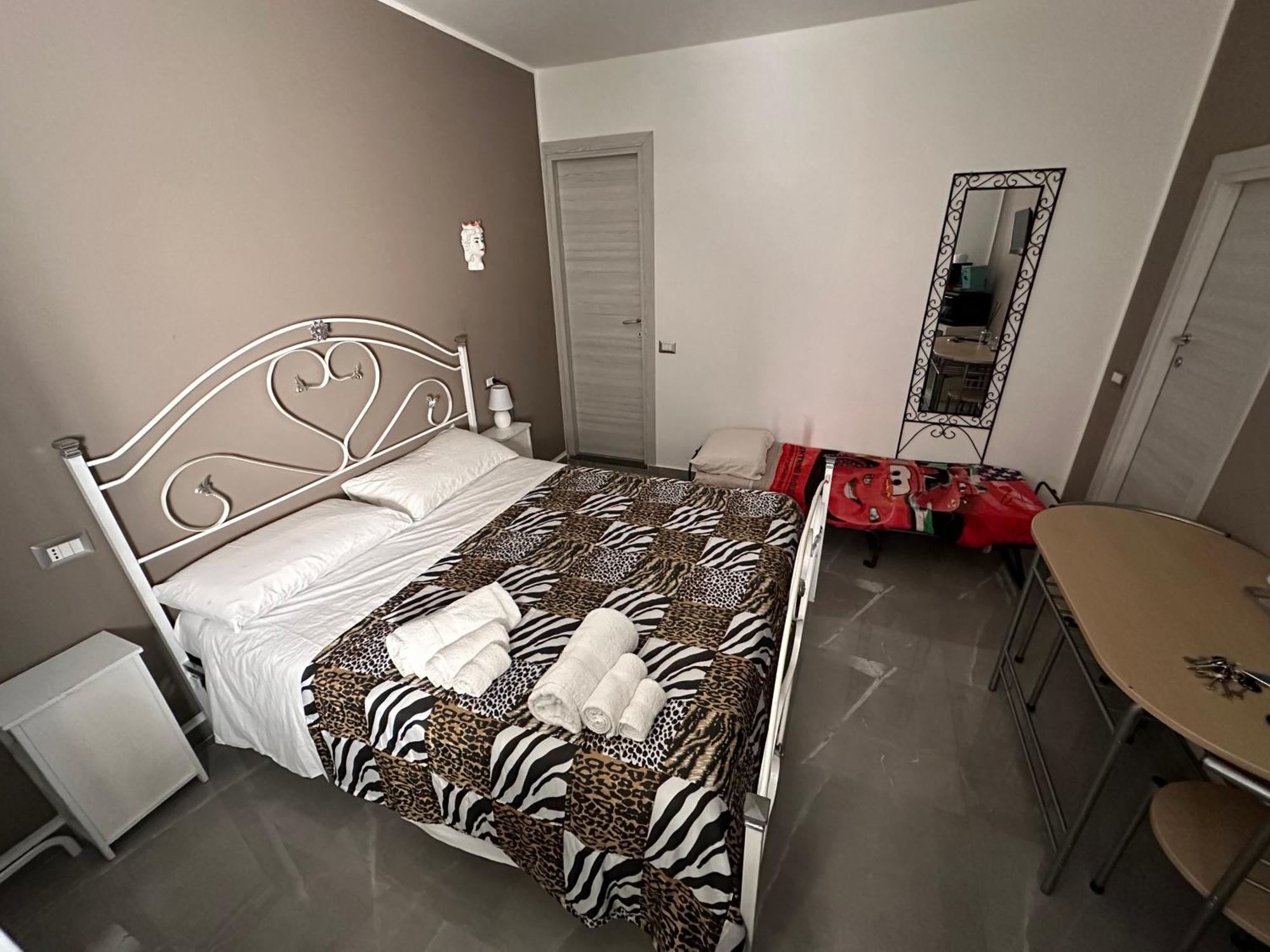 Sicily House 7 Villa Catania Bagian luar foto
